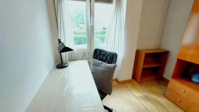 Piso en alquiler en Calle del Padre Suárez, Centro (Oviedo) de 1.300 €<span>/mes</span>