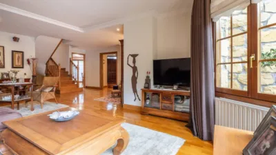 Casa adosada en venta en Herrikosoro Kalea, cerca de Sorginsoro Kalea, Zarautz de 1.075.000 €