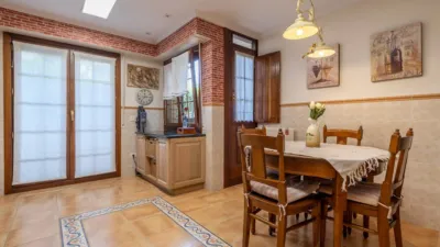 Casa adosada en venta en Herrikosoro Kalea, cerca de Sorginsoro Kalea, Zarautz de 1.075.000 €