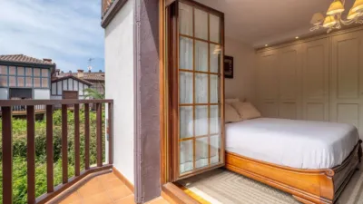 Casa adosada en venta en Herrikosoro Kalea, cerca de Sorginsoro Kalea, Zarautz de 1.075.000 €