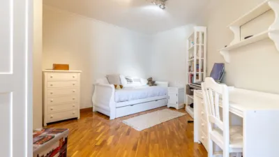 Casa adosada en venta en Herrikosoro Kalea, cerca de Sorginsoro Kalea, Zarautz de 1.075.000 €