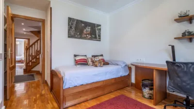 Casa adosada en venta en Herrikosoro Kalea, cerca de Sorginsoro Kalea, Zarautz de 1.075.000 €