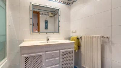 Casa adosada en venta en Herrikosoro Kalea, cerca de Sorginsoro Kalea, Zarautz de 1.075.000 €