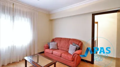 Apartment on Calle de Miguel Servet photo 10