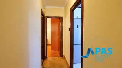 Apartment on Calle de Miguel Servet photo 11
