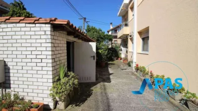 Apartment on Calle de Miguel Servet photo 27