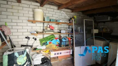 Apartment on Calle de Miguel Servet photo 28