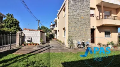 Apartment on Calle de Miguel Servet photo 2