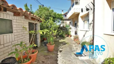 Apartment on Calle de Miguel Servet photo 29