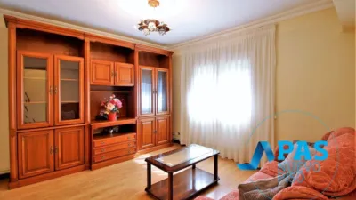 Apartment on Calle de Miguel Servet photo 4