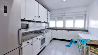 Apartment on Calle de Miguel Servet photo 5