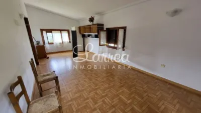 House in Galdakao photo 12