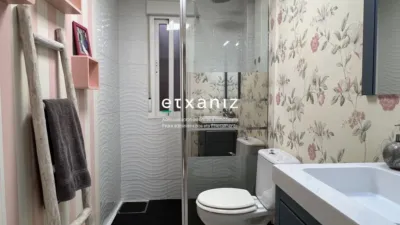 Piso en venta en Calle de Enkantia, Palmera-Dunboa-Arbes (Irun) de 175.000 €
