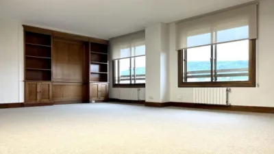 Oficina en venta en Calle Foru Pasealekua, Centro (San Sebastián - Donostia) de 350.000 €