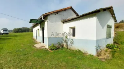 Casa en venta en Pruvia, Lugo de Llanera (Llanera) de 140.000 €