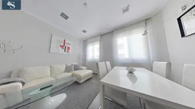 Piso en alquiler en Calle de la Virgen de los Peligros - Imagen 2