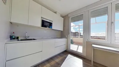 Ático en alquiler en Niño Jesús - Imagen 11