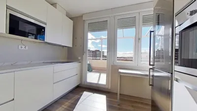 Ático en alquiler en Niño Jesús - Imagen 12