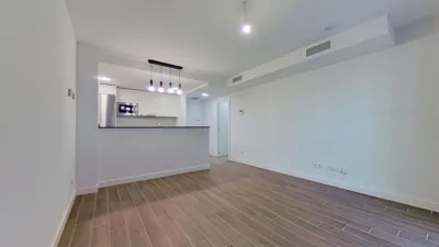 Piso en alquiler en Calle Ilusion - Imagen 3