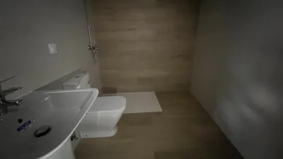 Apartment on Calle de Francia photo 16