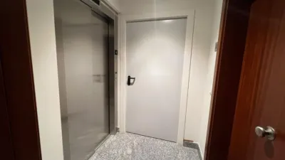 Apartment on Calle de Francia photo 27