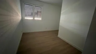 Apartment on Calle de Francia photo 7