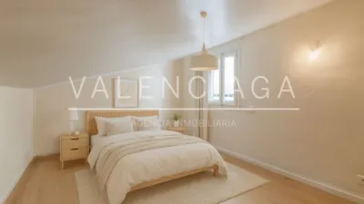 Apartment on Calle de San Martín photo 14
