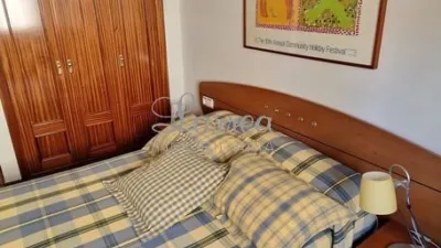 Terraced house on Sabino Arana Street photo 17