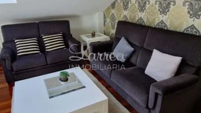Terraced house on Sabino Arana Street photo 22