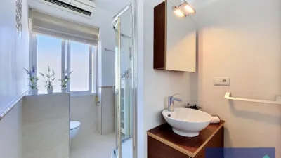 Apartment at Calle del Médico Don Francisco de Boix, 48 photo 6