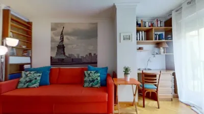 Piso en alquiler en Centro - Imagen 2