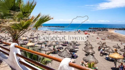 Piso en venta en Playa de Las Américas, Playa de Las Américas (Arona) de 490.000 €