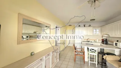 Apartment in Los Cristianos photo 8