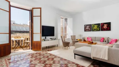 Apartment in El Mercat photo 3