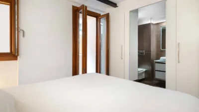 Apartment in La Llotja-Born photo 9