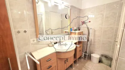 Top-floor apartment in Los Cristianos photo 22