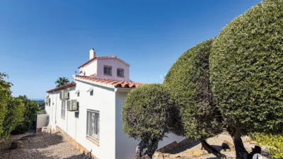 Chalet in Palau-Saverdera photo 32