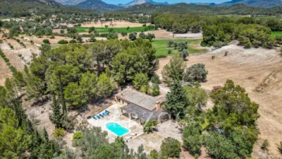 Rustic Finca in Peguera photo 4
