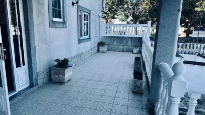 Pis – Mugardos, A Xesteira, O Cristo - Vista 3