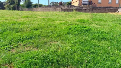 Terreno en venta en Calle Brion Nucleo - Més