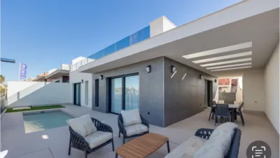 Casa – Torrevieja, Urbanización El Chaparral - Vista 3