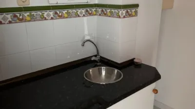 Local comercial en venta en Fene - Más