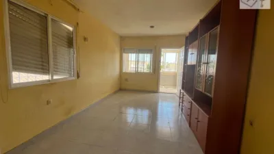 Casa en venta en Calle Breten, La Siesta-El Salado-Torreta-El Chaparral (Torrevieja) de 99.000 €
