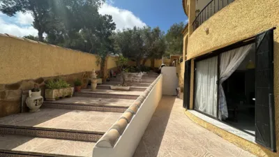 Chalet en venta en Las Filipinas-Villamartín-Canal Norte - Más