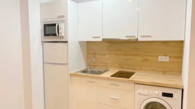 Estudio en alquiler en Torre del Mar, Torre del Mar (Vélez-Málaga) de 3.000 €<span>/mes</span>