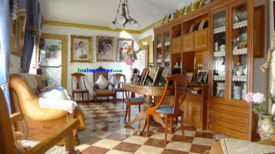 Casa en venta en Calle de San Miguel, Casco Urbano (Almuñécar) de 380.000 €