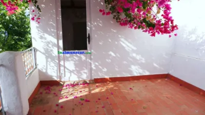 Casa en venta en Calle Calle Higuera Clavelicos, 9, Número 0, Casco Urbano (Almuñécar) de 190.000 €