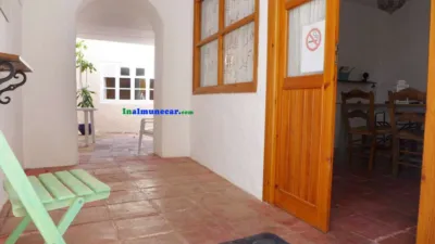 Casa en venta en Calle Calle Higuera Clavelicos, 9, Número 0, Casco Urbano (Almuñécar) de 190.000 €