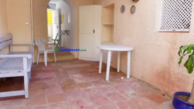 Casa en venta en Calle Calle Higuera Clavelicos, 9, Número 0, Casco Urbano (Almuñécar) de 190.000 €