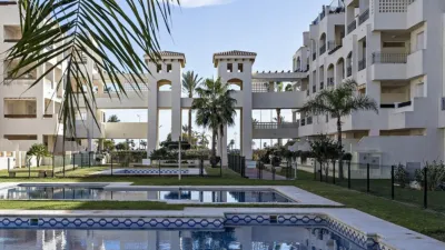Apartment on Paseo del Golf photo 15